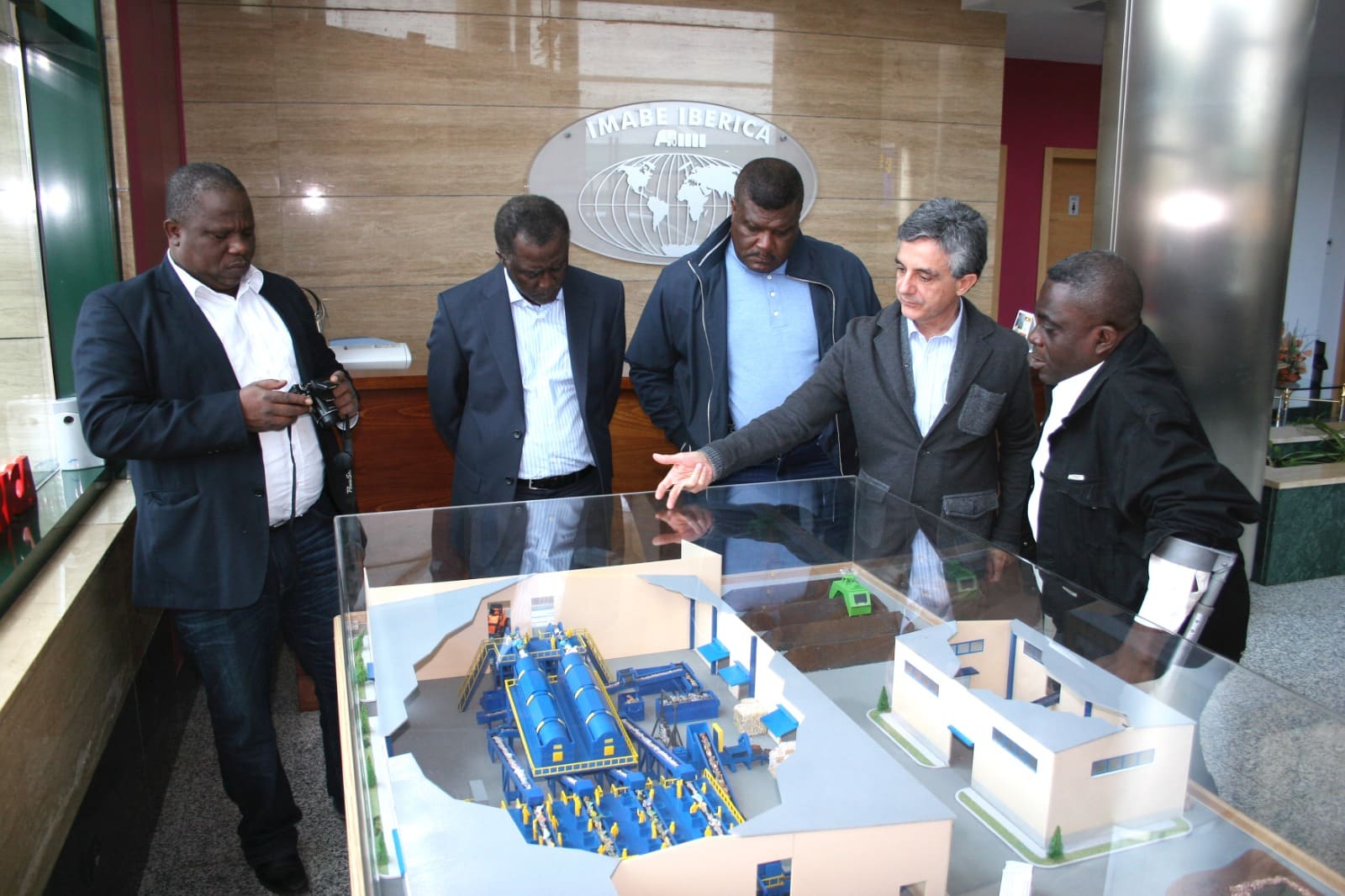 Visit to facilities in Spain for the creation of a high-capacity MSW plant (garbage collection and electricity generation) in Ghana